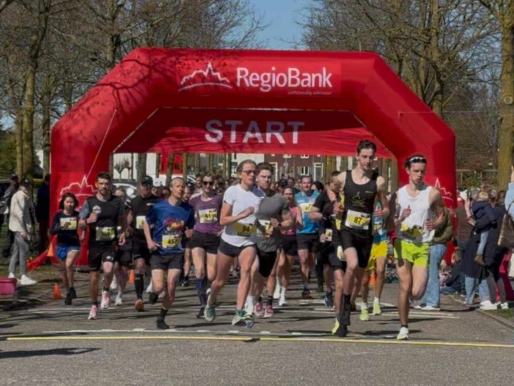 Start Rossrun 2025 5 km en 12 km